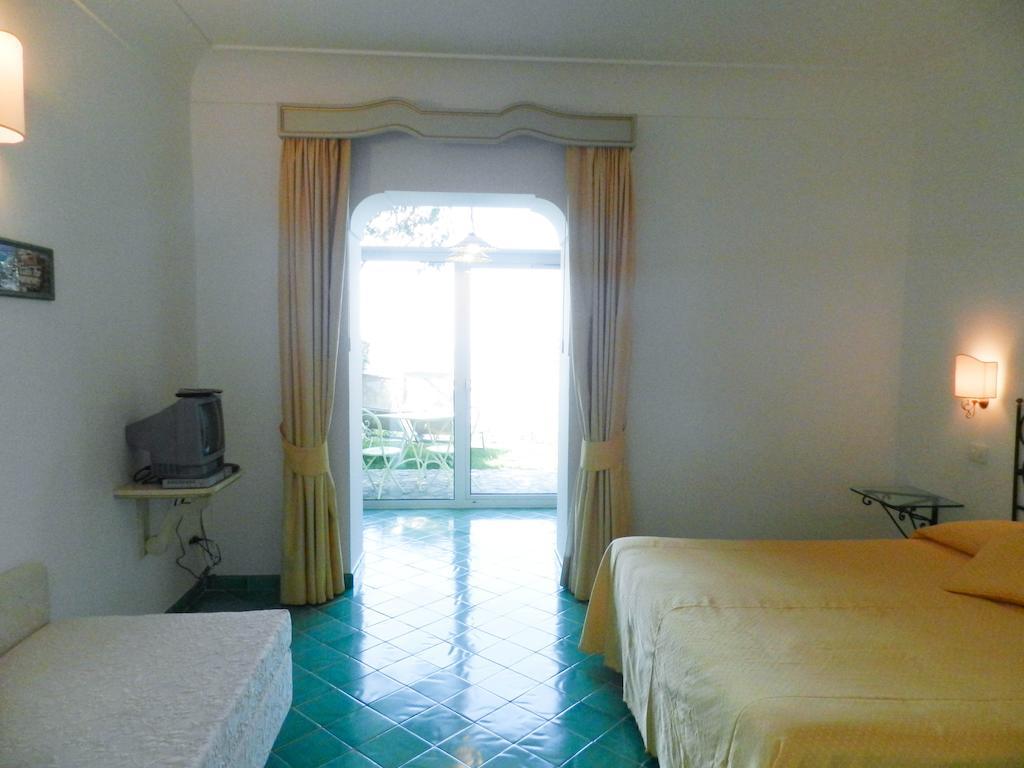 Bacio Del Sole B&B Positano Eksteriør bilde