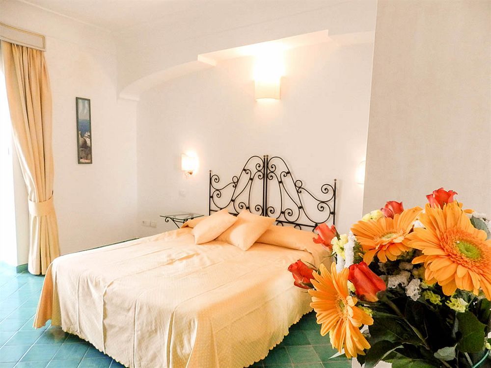 Bacio Del Sole B&B Positano Eksteriør bilde